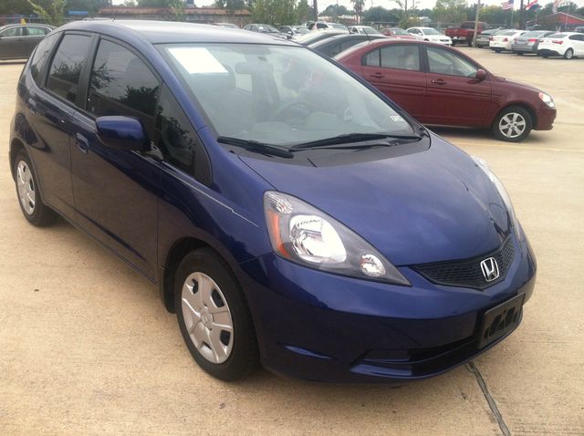 Honda Fit 2012 photo 2
