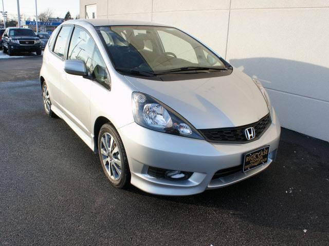 Honda Fit 2012 photo 1