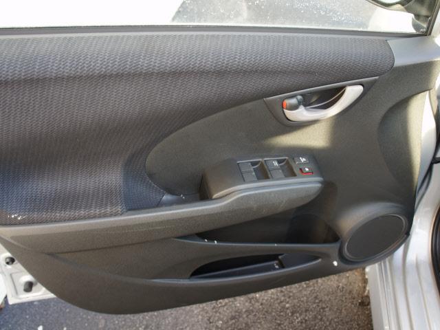 Honda Fit 2012 photo 4