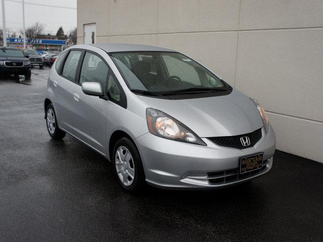Honda Fit 2012 photo 1