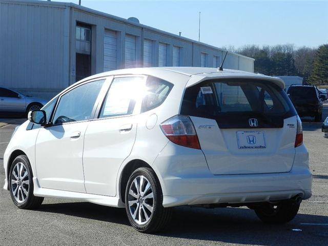Honda Fit 2012 photo 2