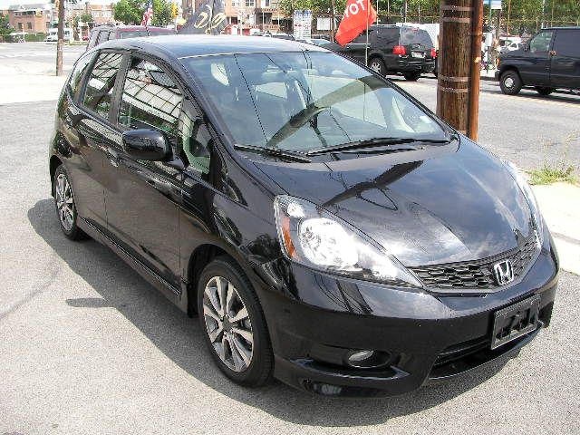 Honda Fit 2012 photo 1