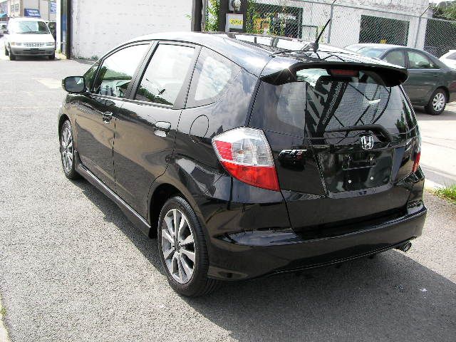 Honda Fit 2012 photo 2