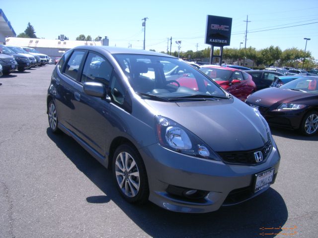 Honda Fit 2012 photo 2