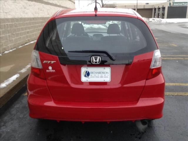 Honda Fit 2013 photo 2