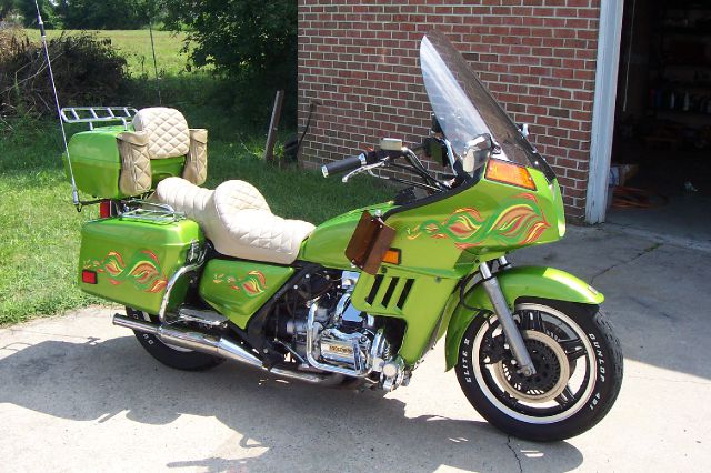 Honda GOLDWING 1982 photo 1