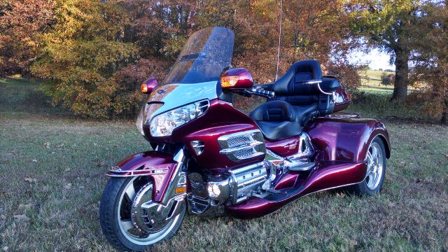 Honda GOLDWING 2005 photo 2