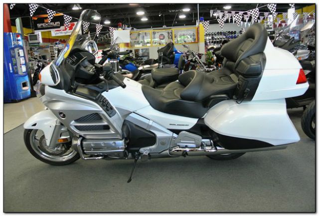 Honda GOLDWING 2012 photo 3