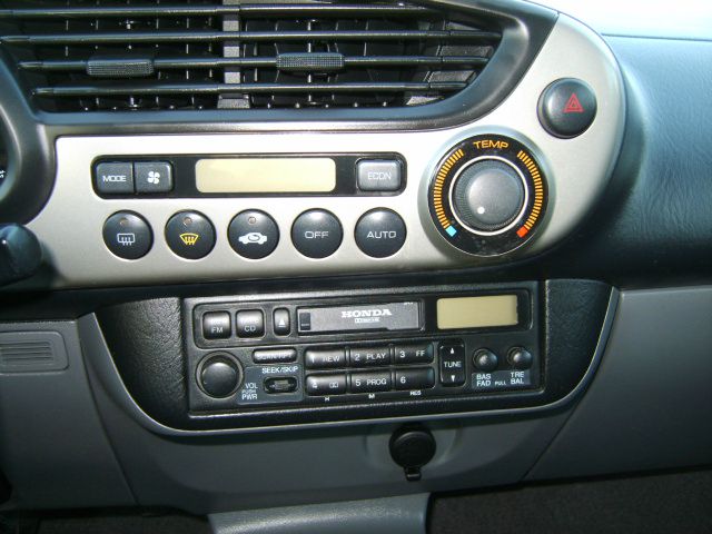 Honda Insight 2000 photo 3