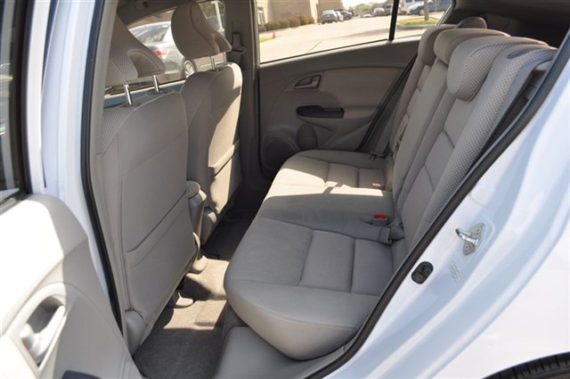 Honda Insight 2010 photo 5