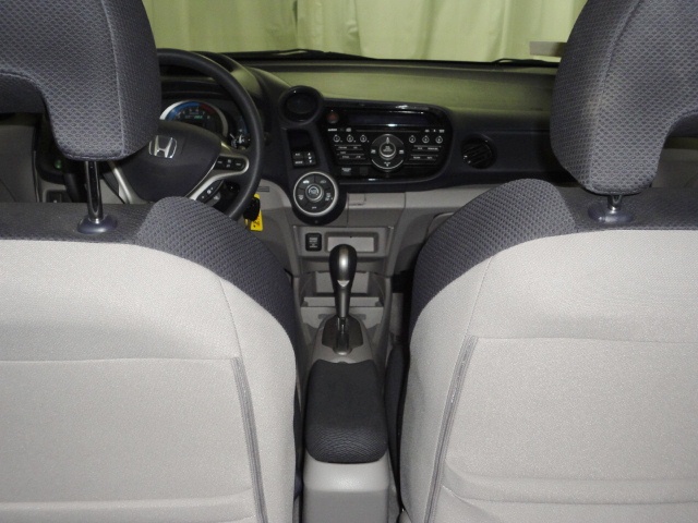 Honda Insight 2010 photo 2