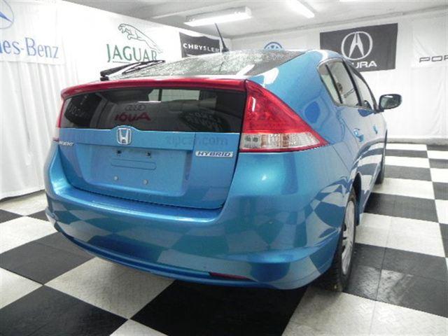 Honda Insight 2010 photo 2