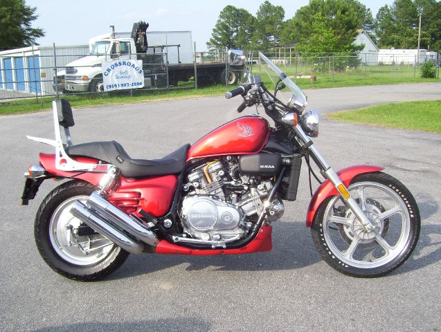Honda MAGNA 1987 photo 1