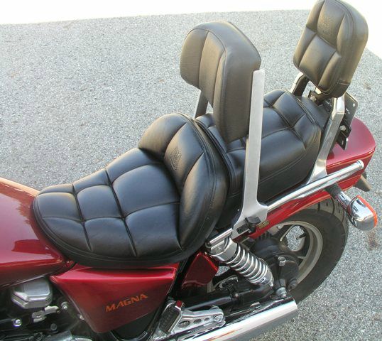 Honda MAGNA 1986 photo 1