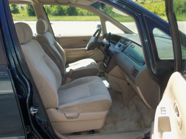 Honda Odyssey 1995 photo 2