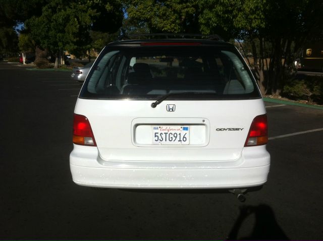 Honda Odyssey 1995 photo 3