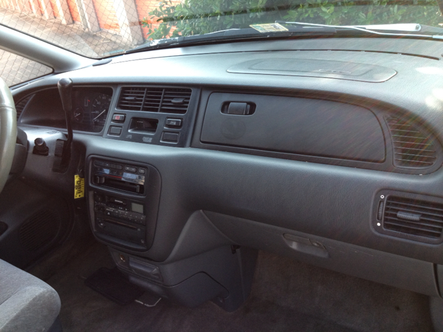 Honda Odyssey 1995 photo 2