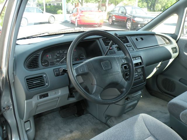 Honda Odyssey 1995 photo 24