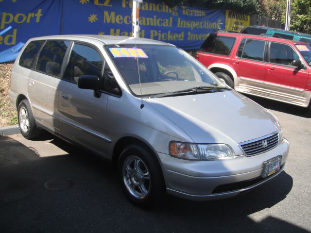 Honda Odyssey 1996 photo 2