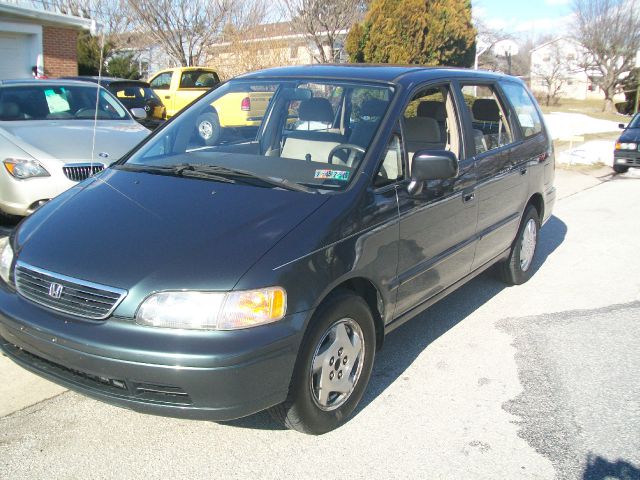 Honda Odyssey 1997 photo 3