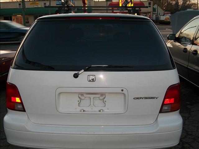 Honda Odyssey 1997 photo 1