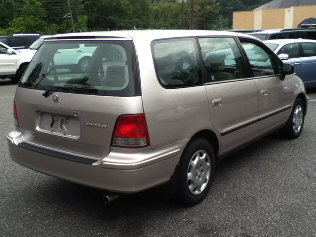 Honda Odyssey 1998 photo 4