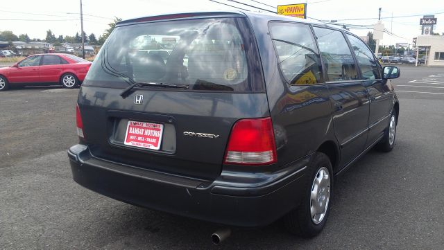 Honda Odyssey 1998 photo 3