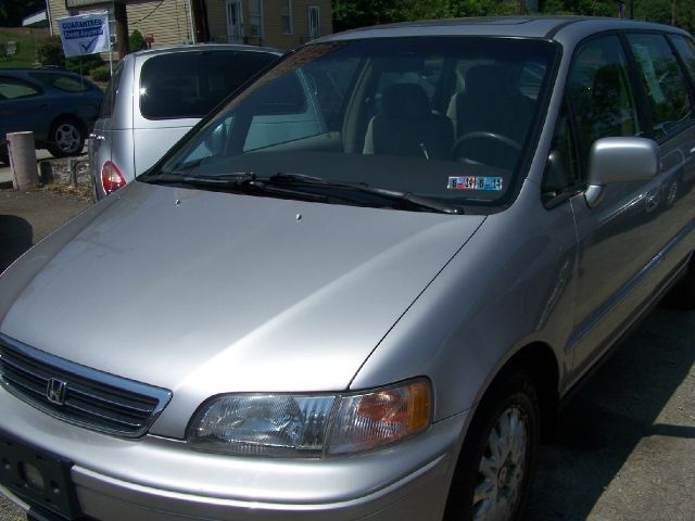 Honda Odyssey Open-top MiniVan