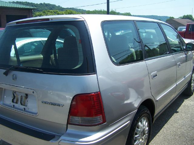 Honda Odyssey 1998 photo 5