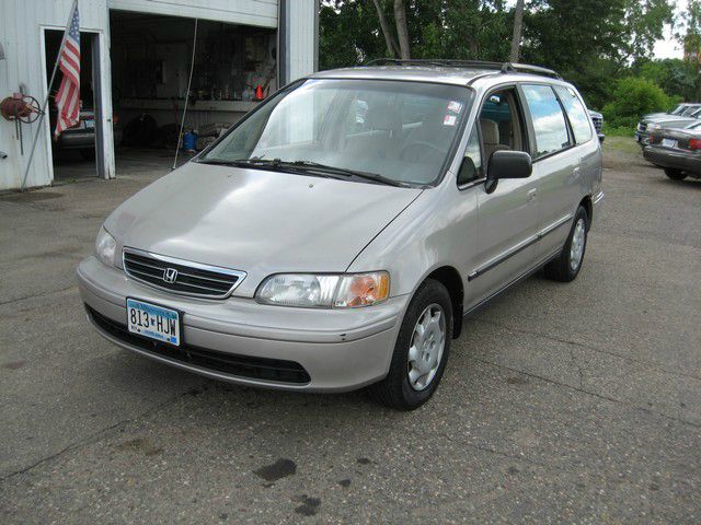 Honda Odyssey 1998 photo 4