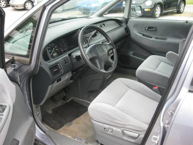 Honda Odyssey Open-top MiniVan