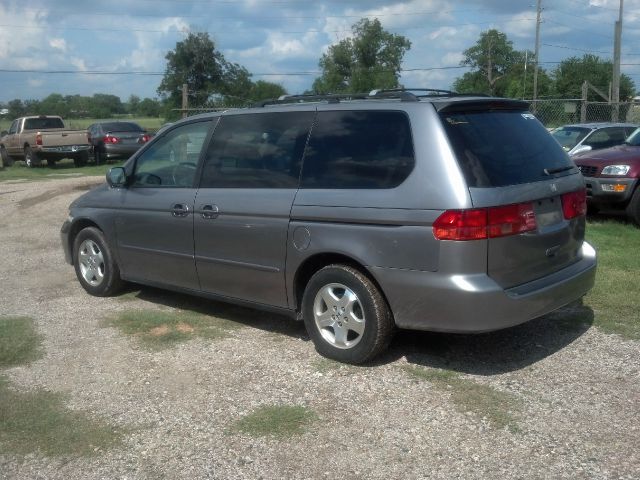 Honda Odyssey 1999 photo 2