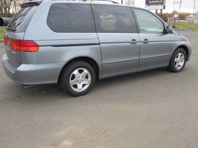 Honda Odyssey 1999 photo 1