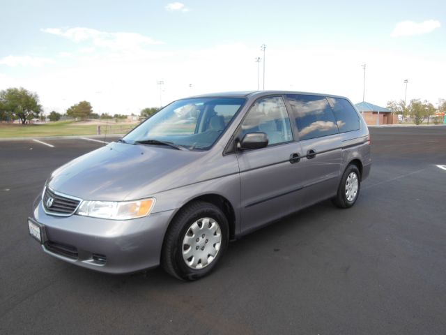 Honda Odyssey 1999 photo 2