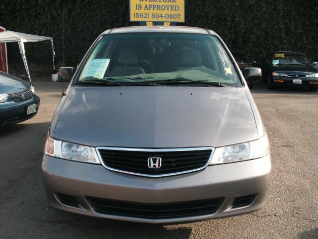 Honda Odyssey 1999 photo 2