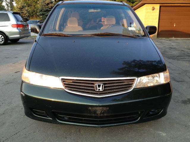 Honda Odyssey 1999 photo 3