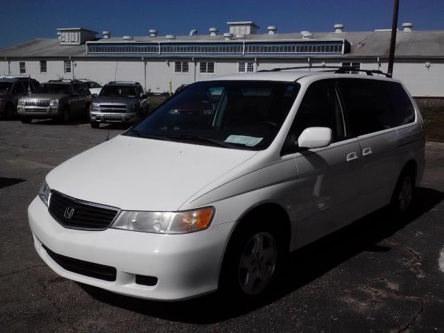 Honda Odyssey 2000 photo 4