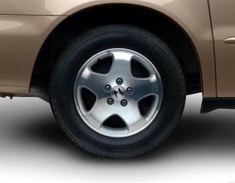 Honda Odyssey 2000 photo 4