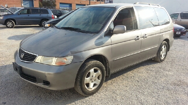Honda Odyssey 2000 photo 4