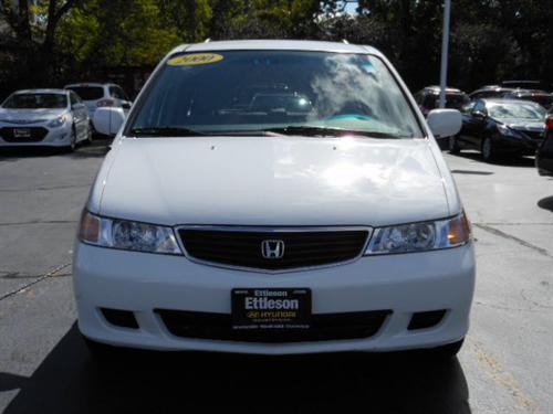 Honda Odyssey 2000 photo 3
