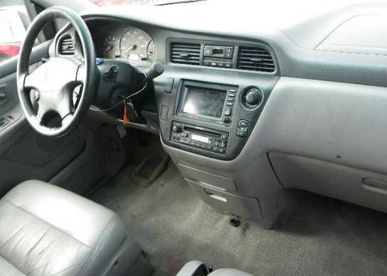 Honda Odyssey 2000 photo 1