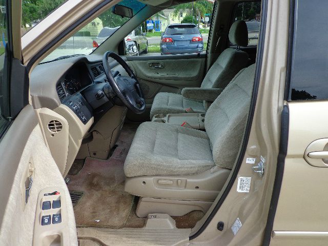 Honda Odyssey 2000 photo 1