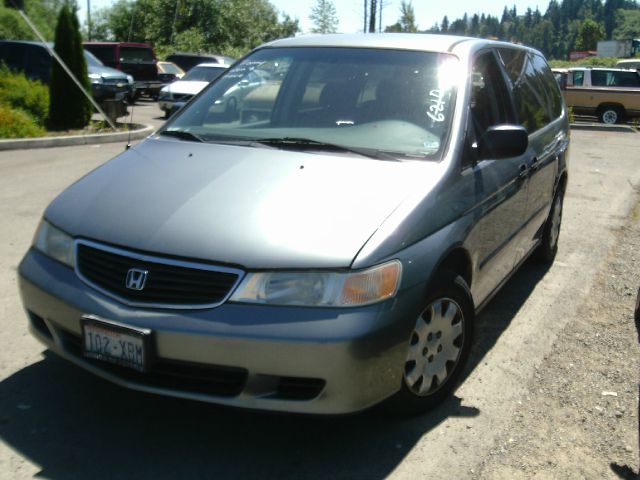 Honda Odyssey 2000 photo 2