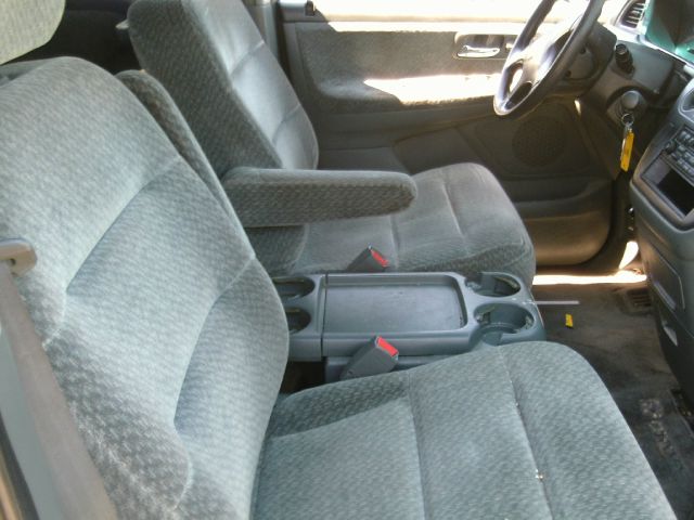 Honda Odyssey 2000 photo 3