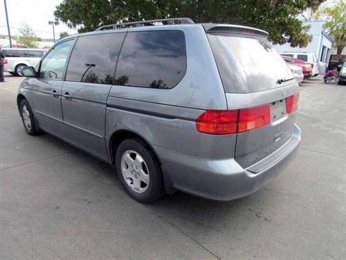 Honda Odyssey 2000 photo 2