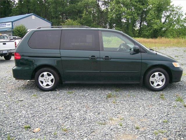 Honda Odyssey 2000 photo 1