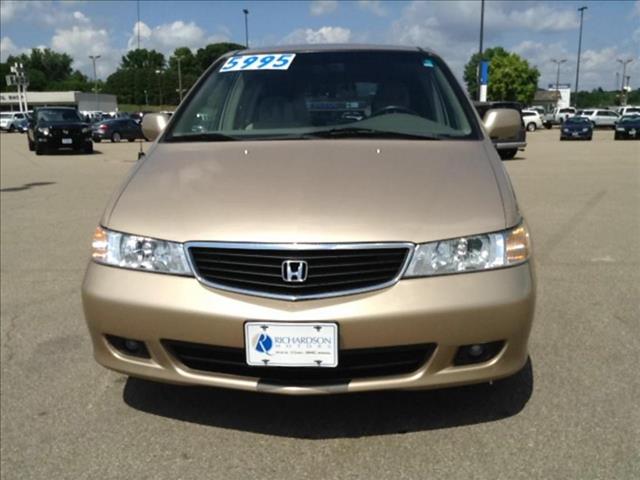Honda Odyssey 2000 photo 1