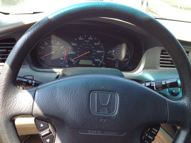 Honda Odyssey 2001 photo 1