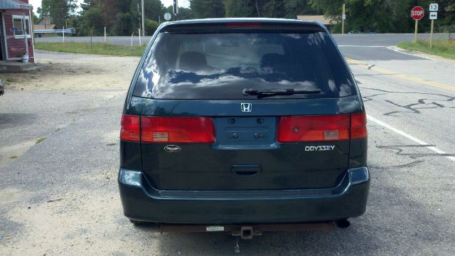 Honda Odyssey 2001 photo 3