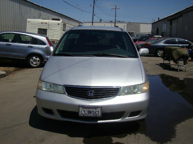 Honda Odyssey 2001 photo 1
